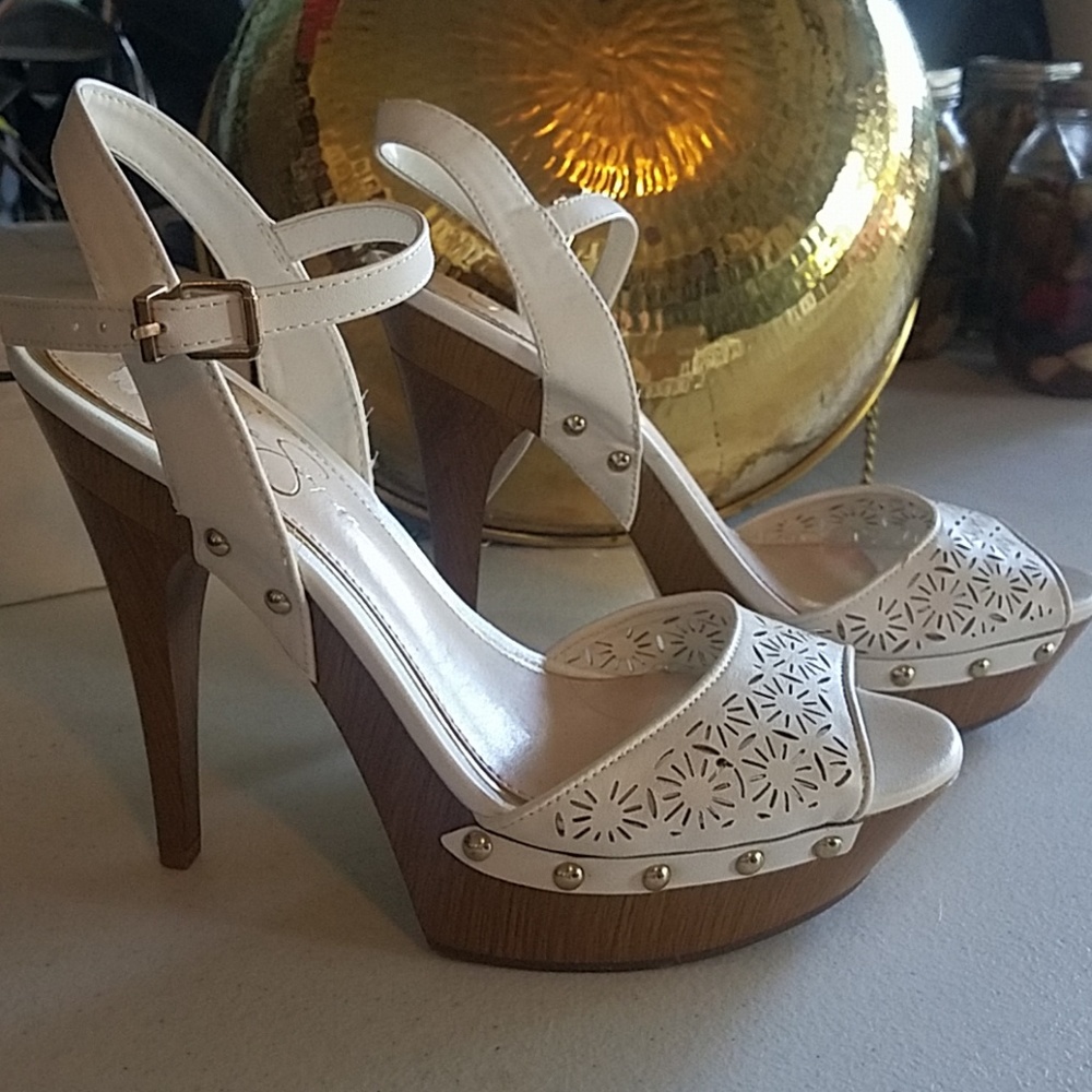 Jessica simpson 9m heels